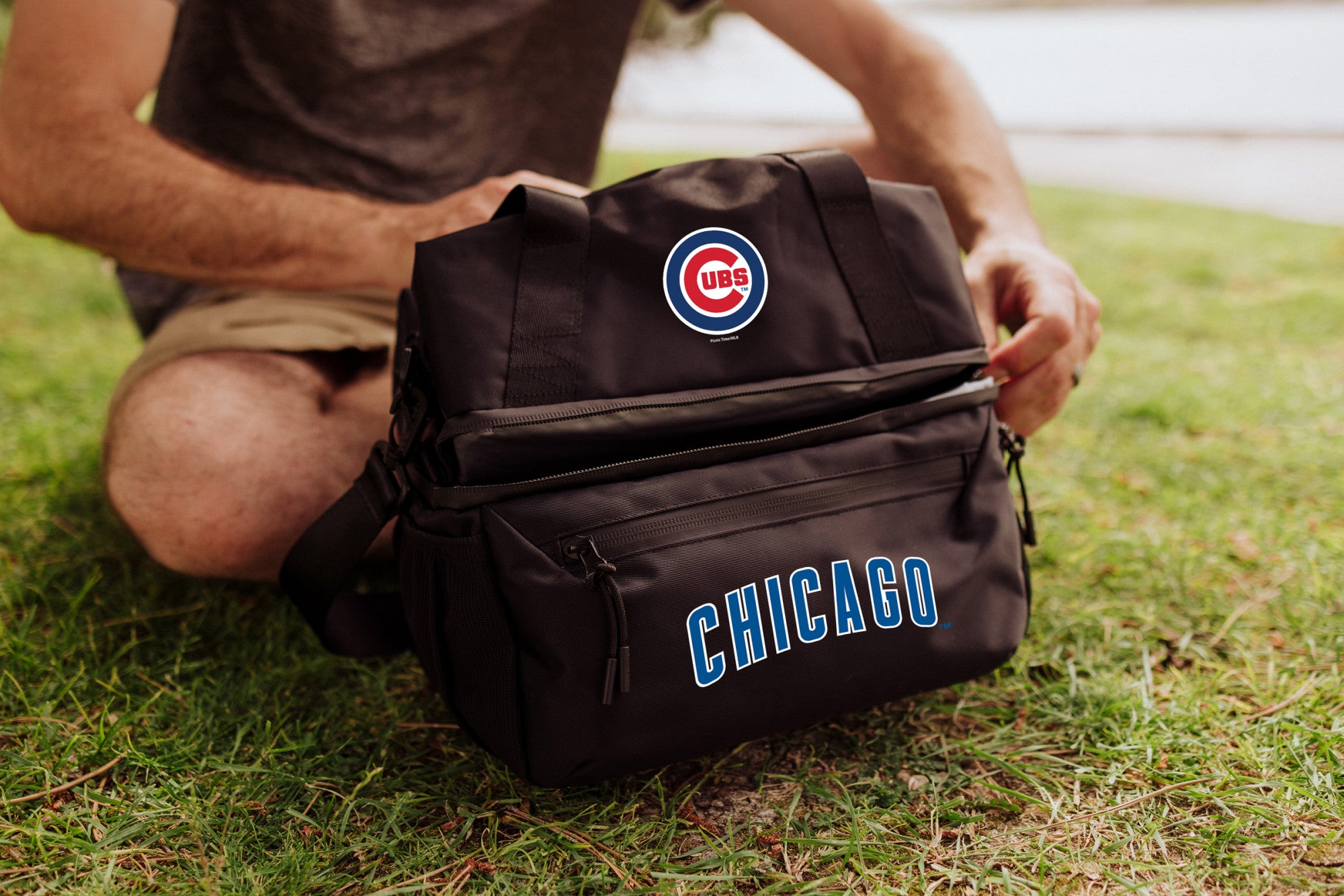 Chicago Cubs - Tarana Lunch Bag Cooler with Utensils