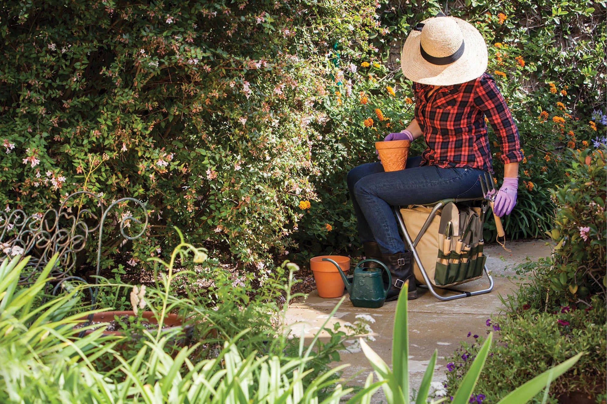 Mickey Mouse - Gardener Folding Seat with Tools