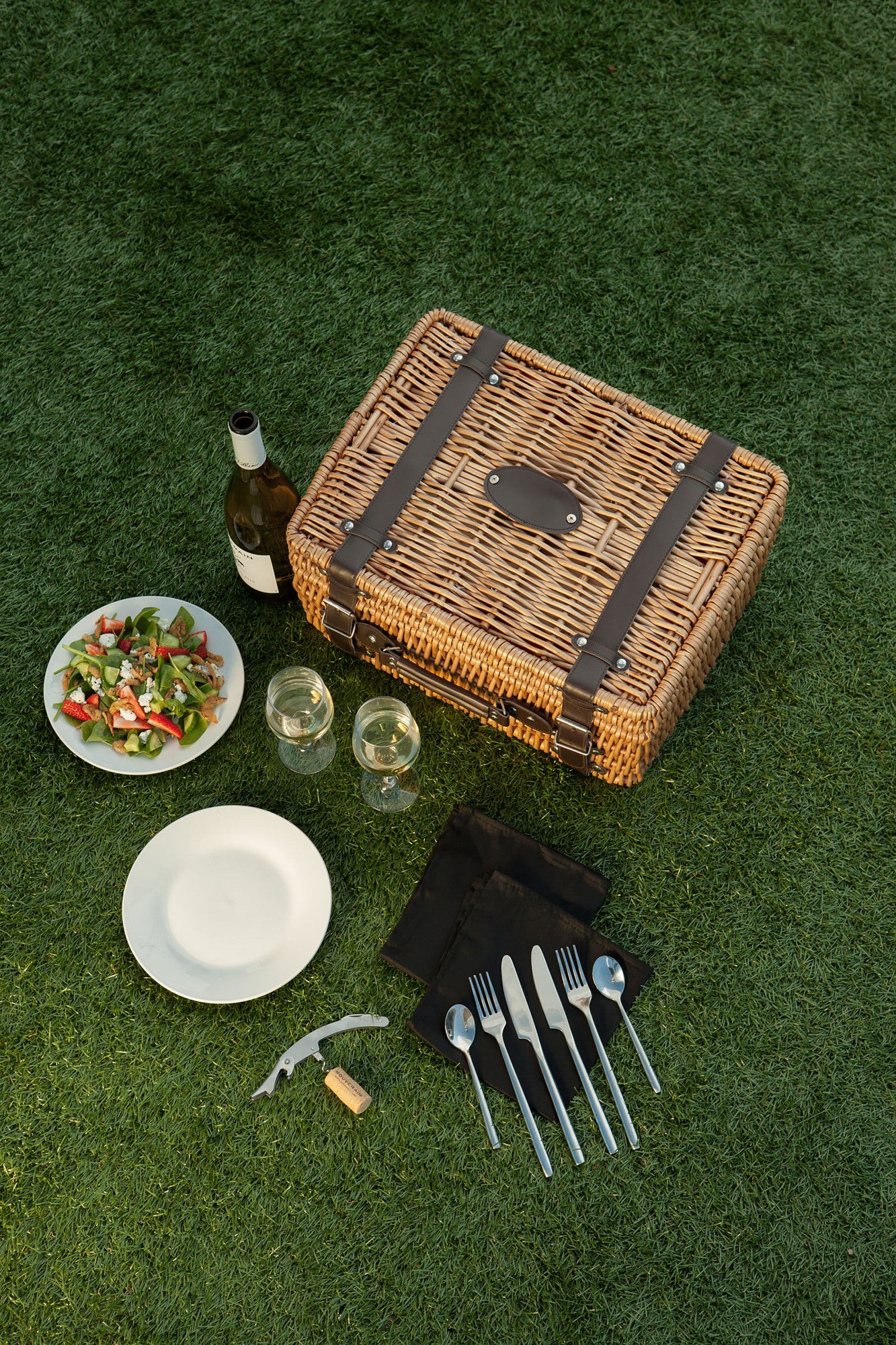 Los Angeles Rams - Champion Picnic Basket