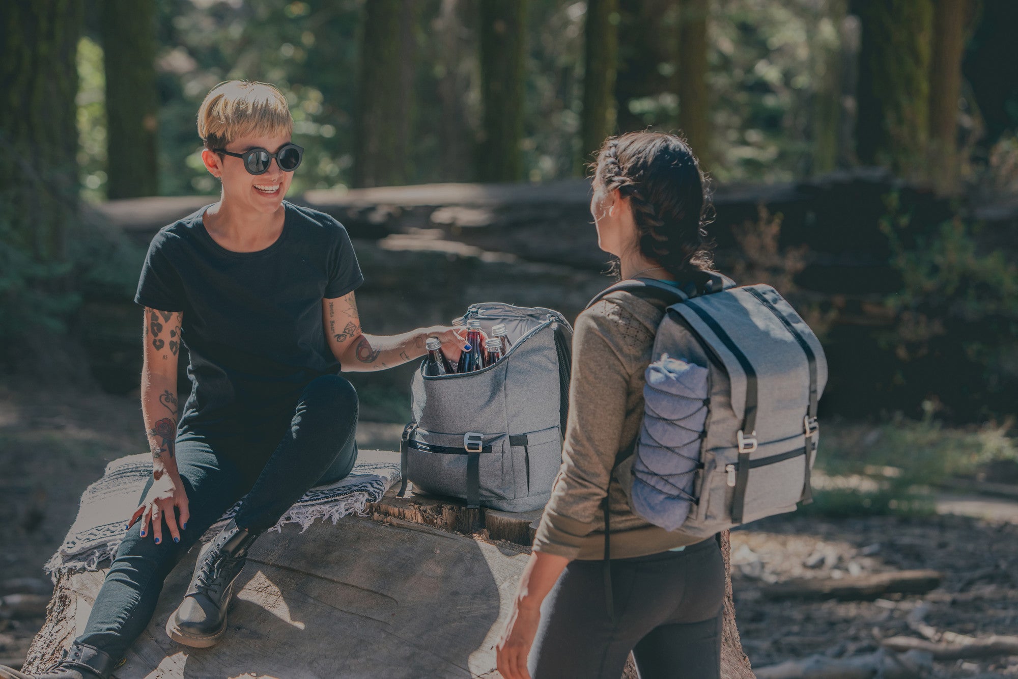 Seattle Kraken - On The Go Traverse Backpack Cooler