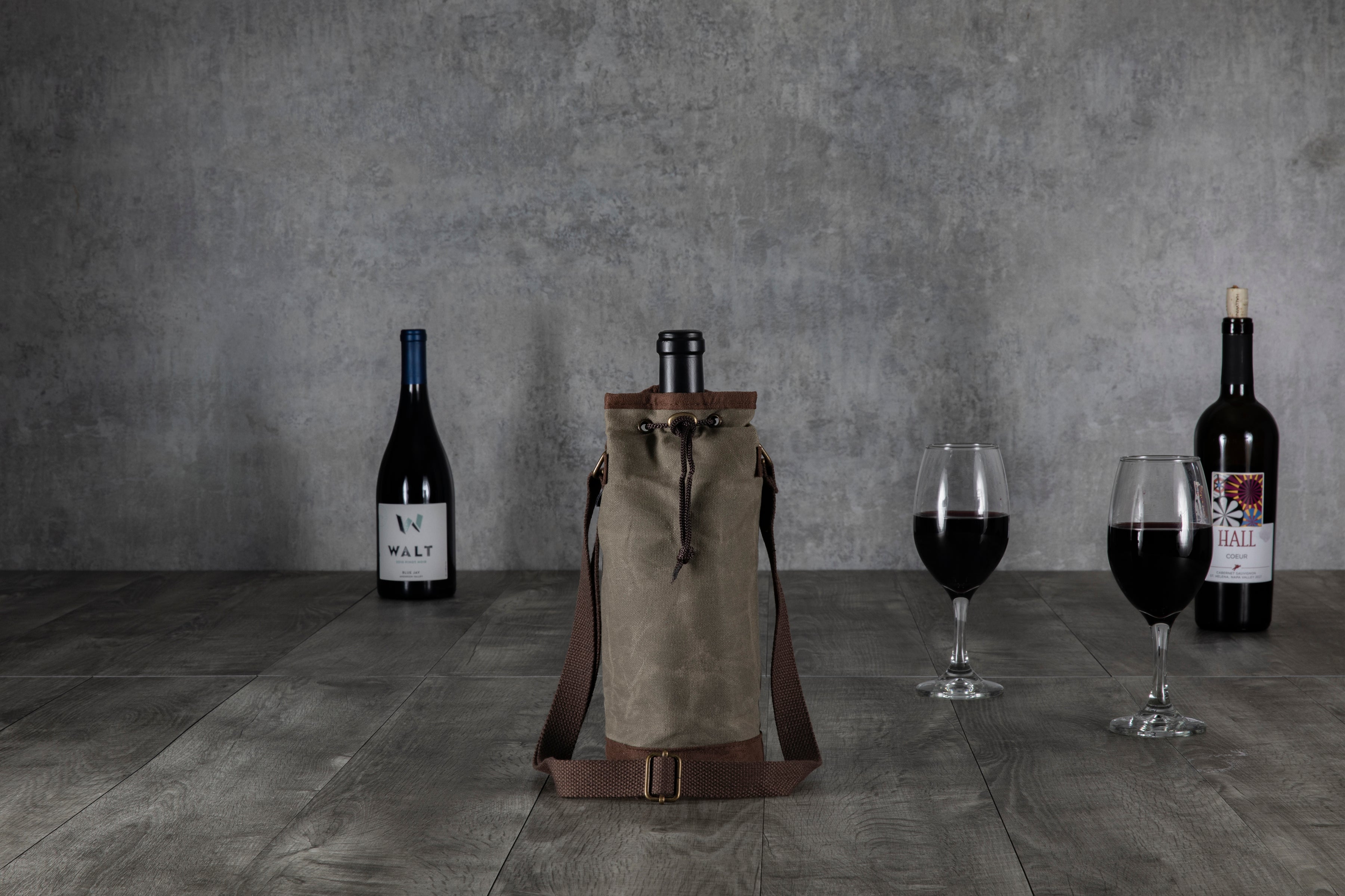 Tennessee Titans - Waxed Canvas Wine Tote