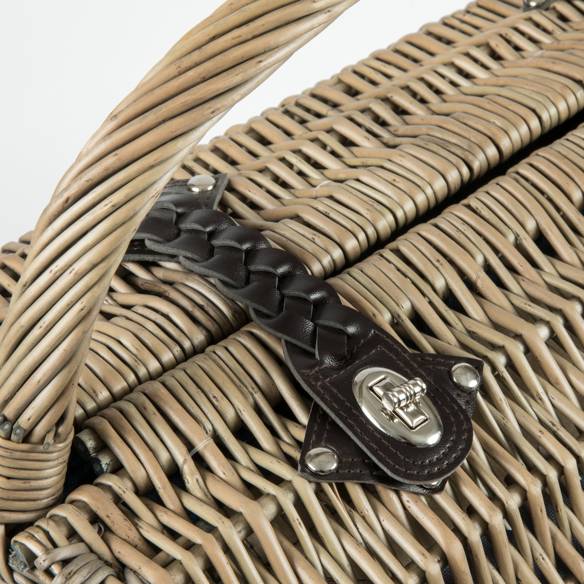 Barrel Picnic Basket
