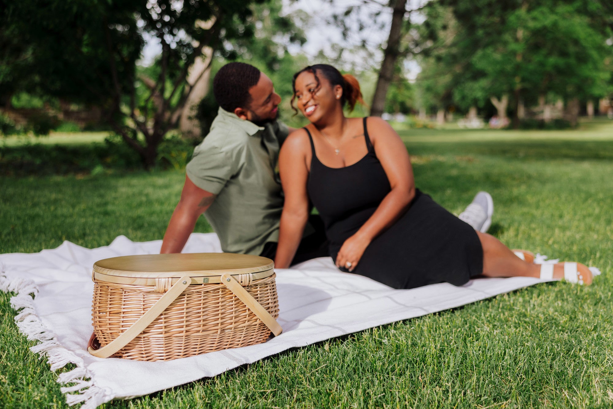 Sequoia Picnic Basket