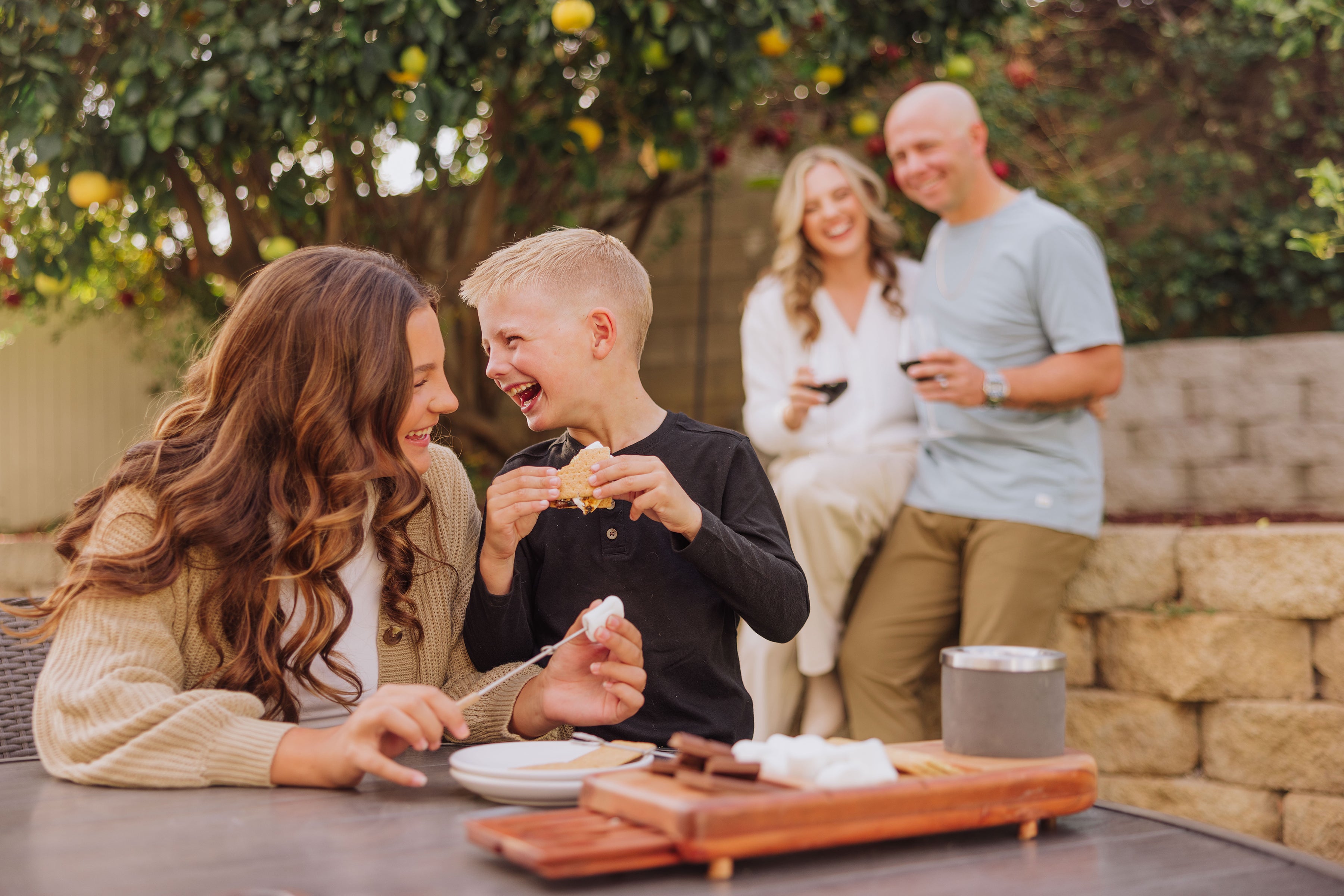 Dolce S'mores Kit with Tabletop Fire Pit