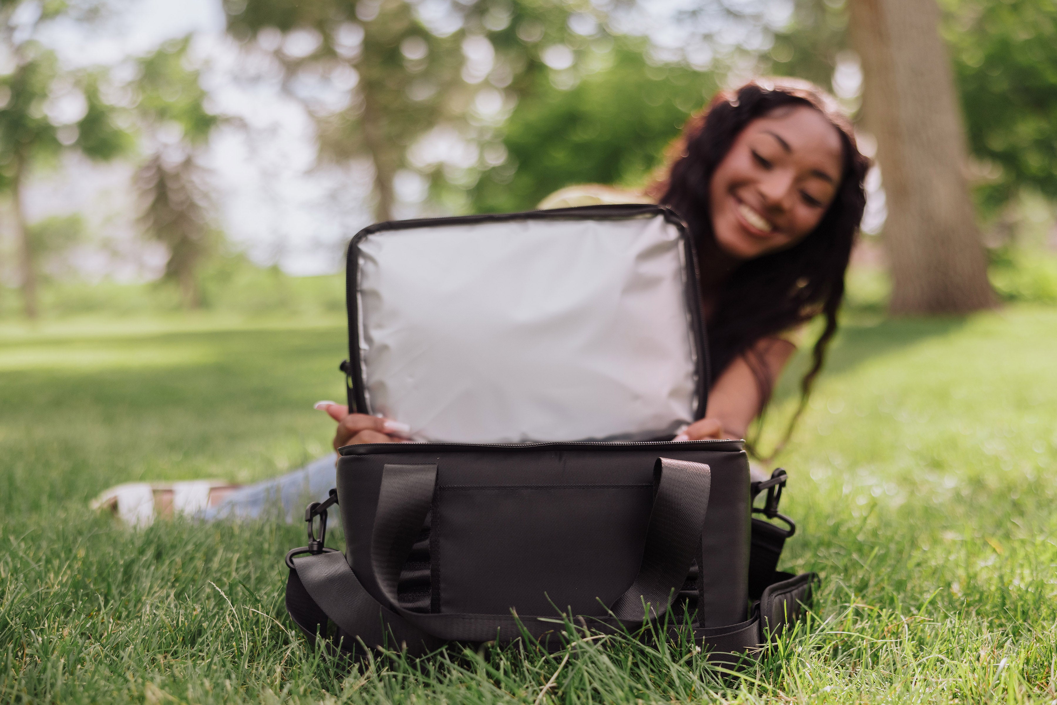 Tarana Superthick Recycled Cooler - 12 can