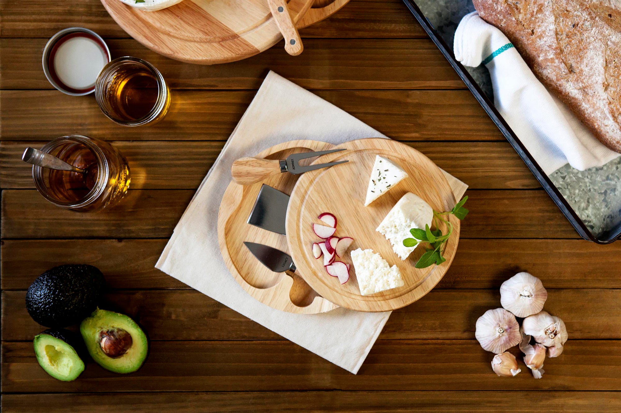 Iowa Hawkeyes - Brie Cheese Cutting Board & Tools Set