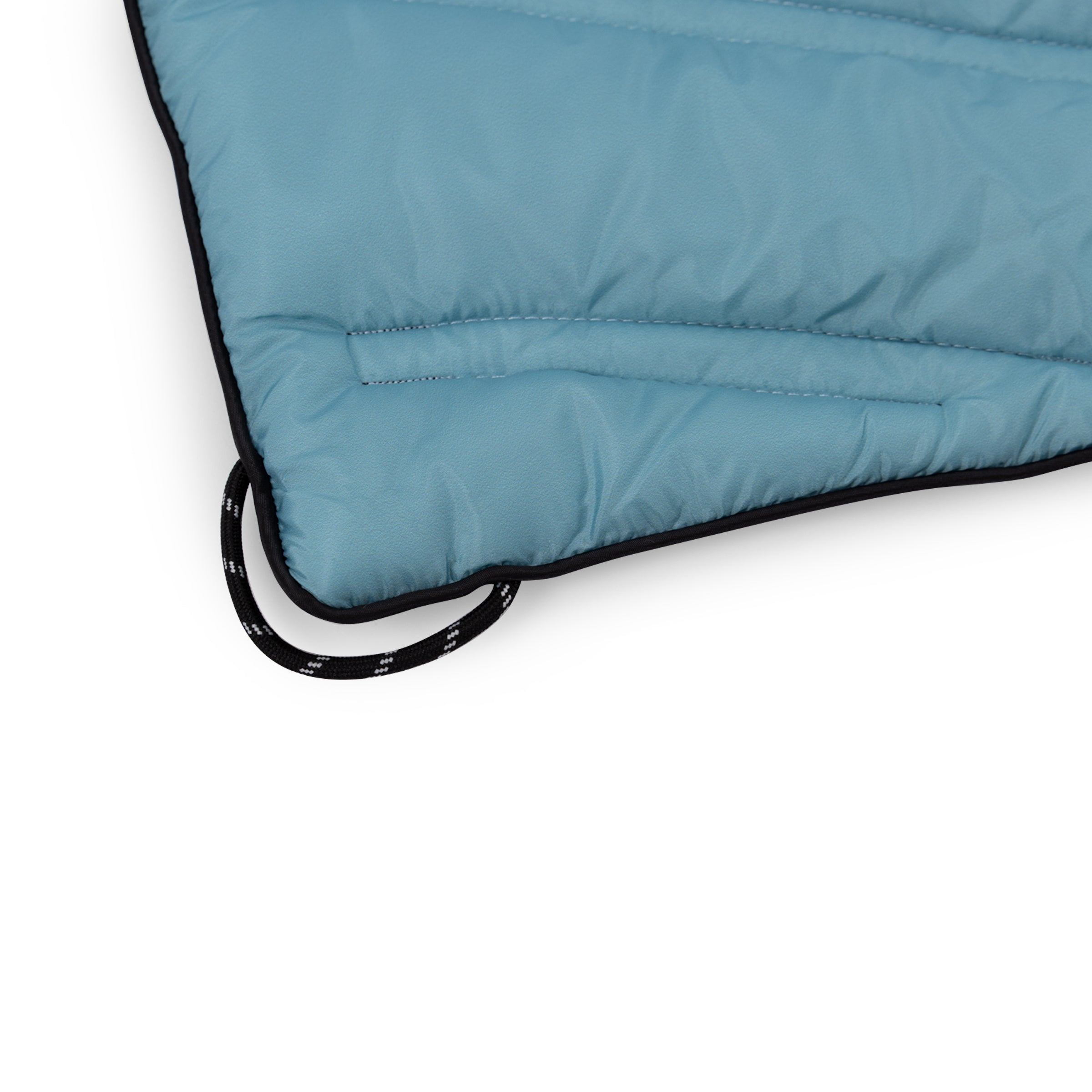 Aura Outdoor Puffer Blanket