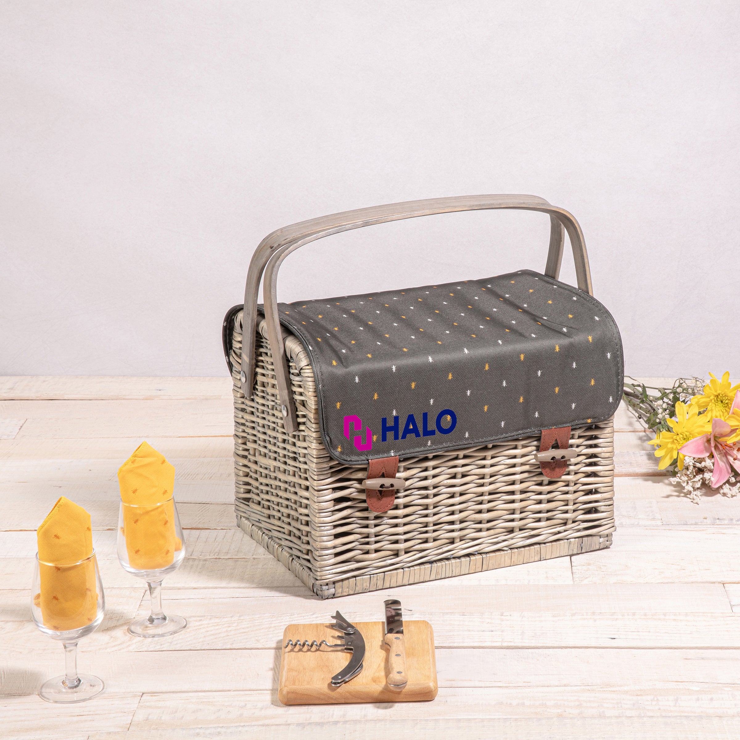Kabrio Wine & Cheese Picnic Basket