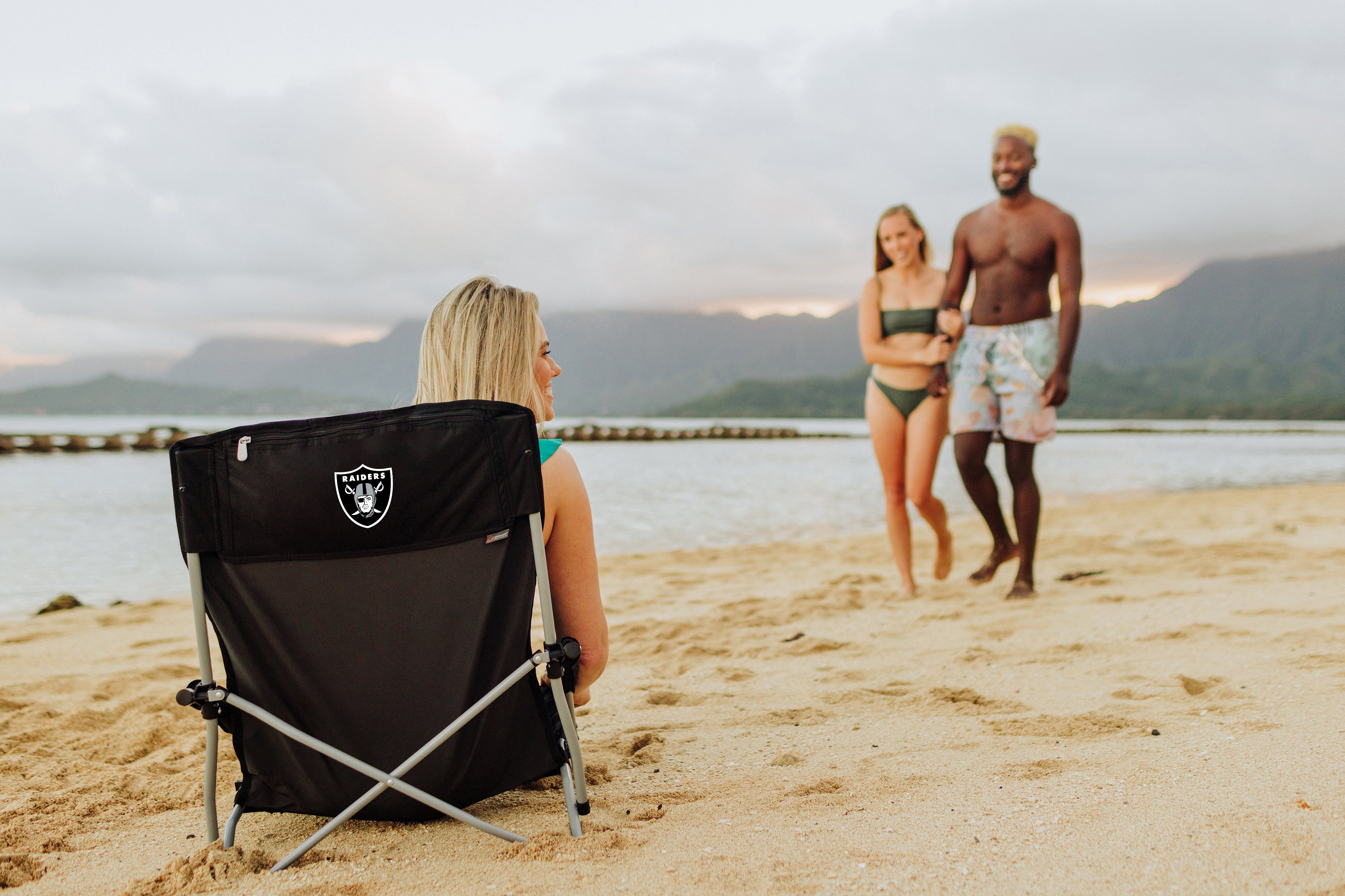 Las Vegas Raiders - Tranquility Beach Chair with Carry Bag