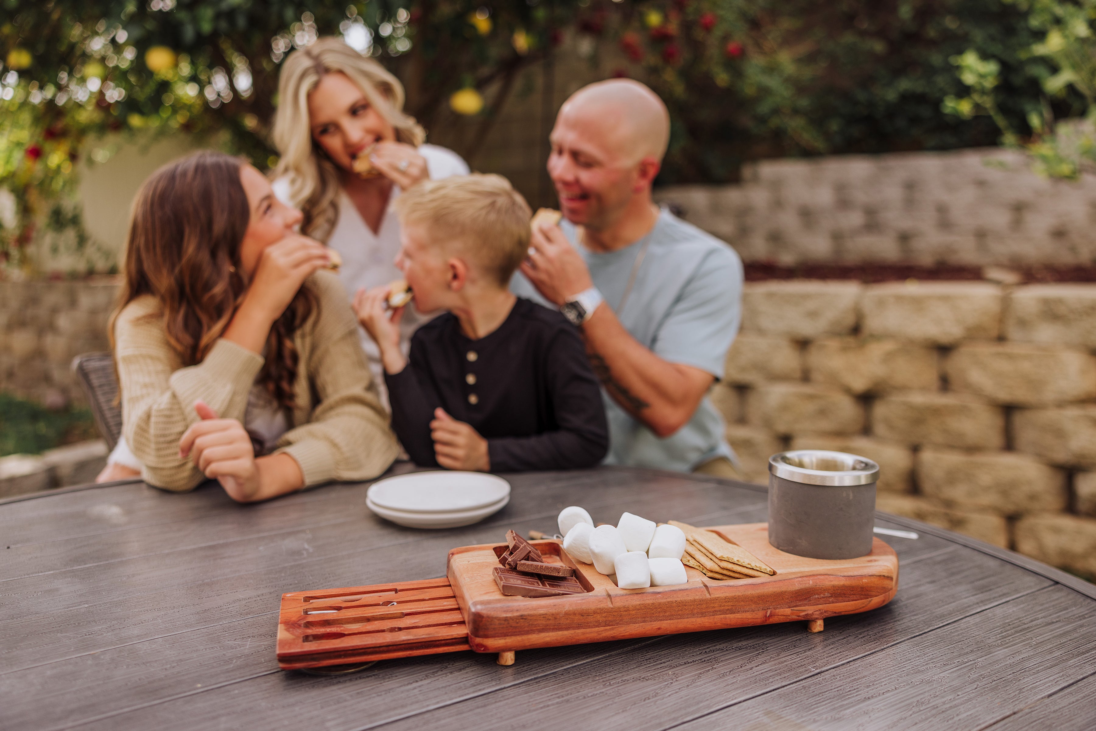 Dolce S'mores Kit with Tabletop Fire Pit