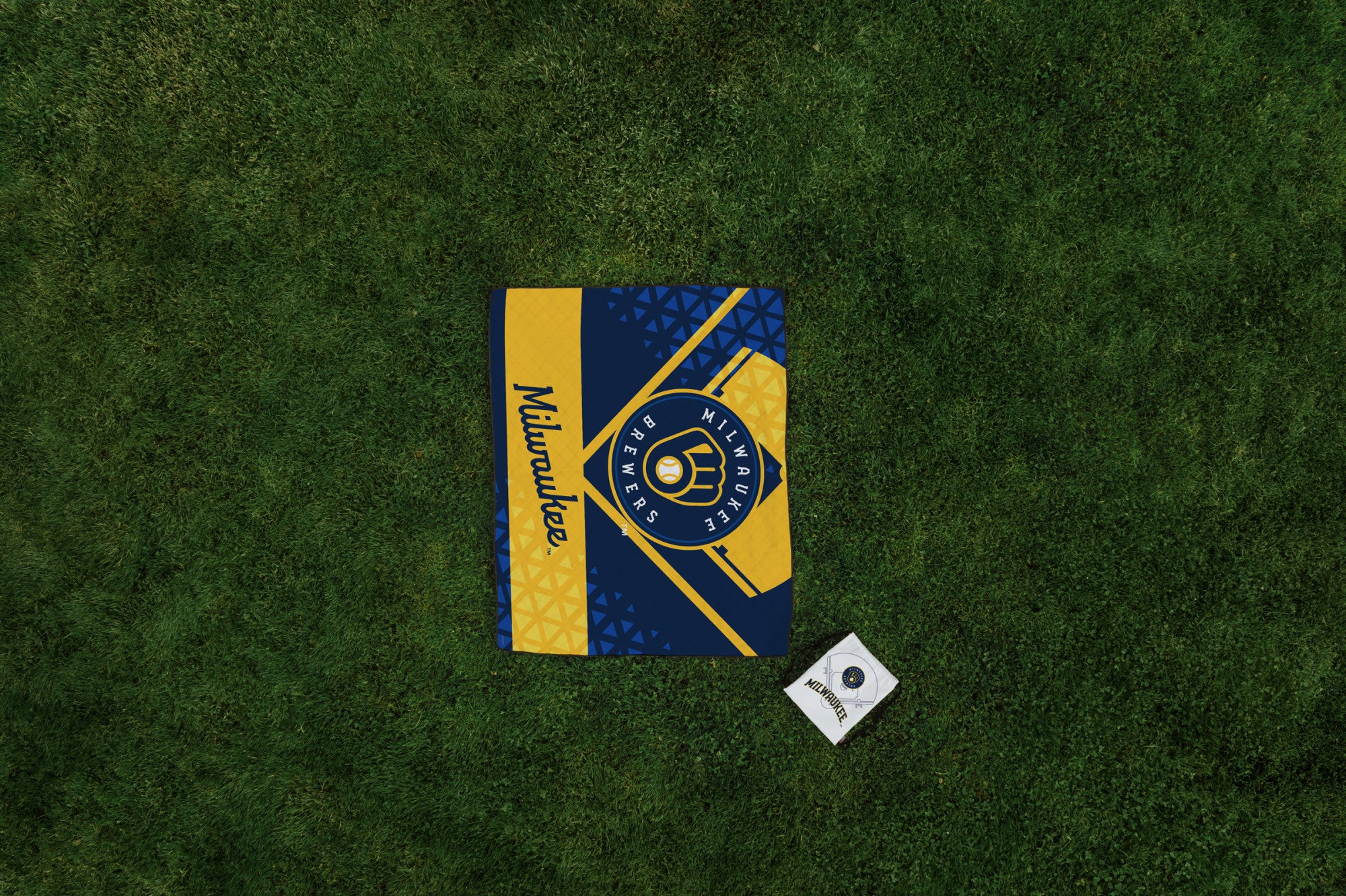 Milwaukee Brewers - Impresa Picnic Blanket