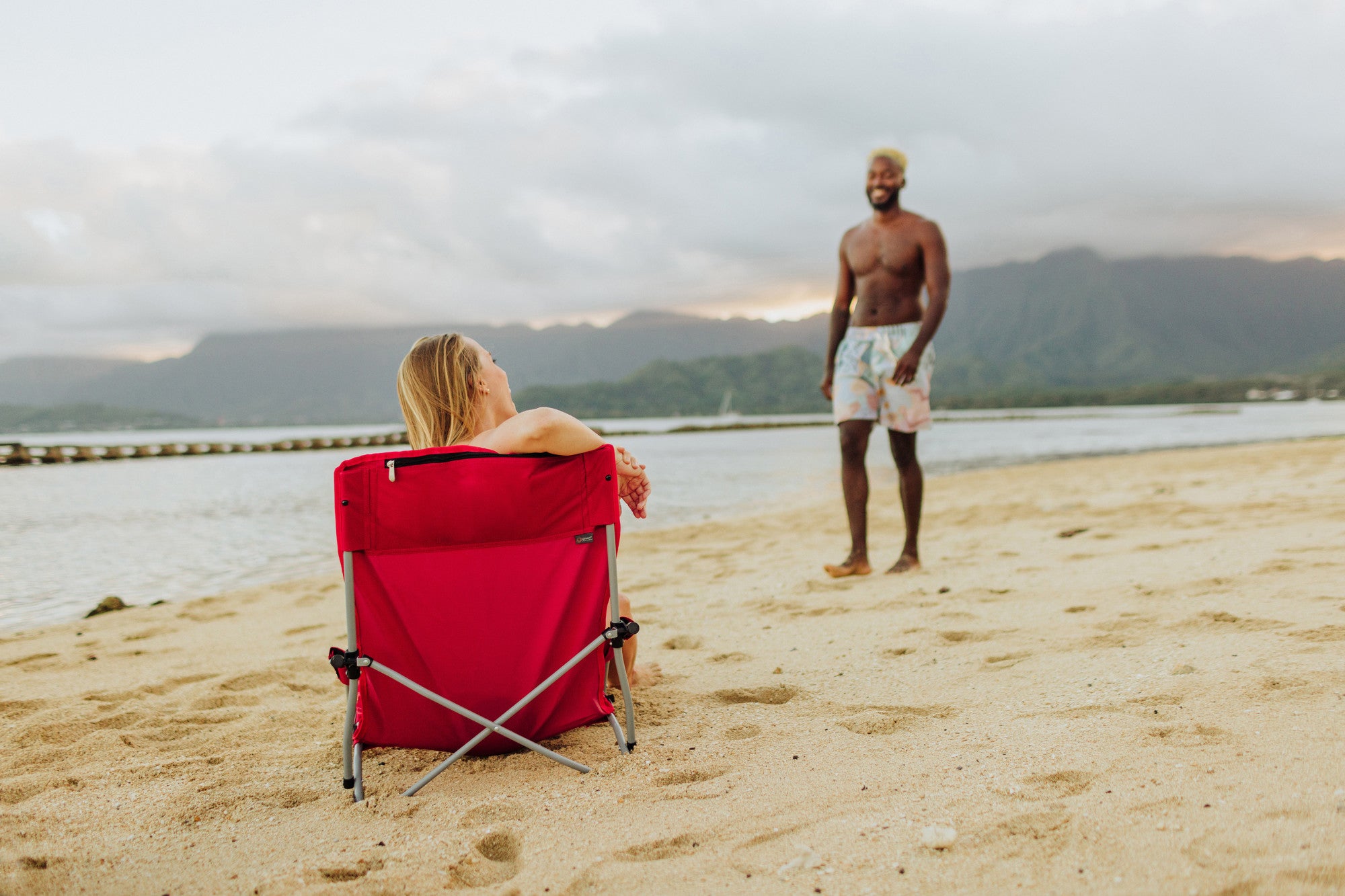 St. Louis Cardinals - Tranquility Beach Chair with Carry Bag