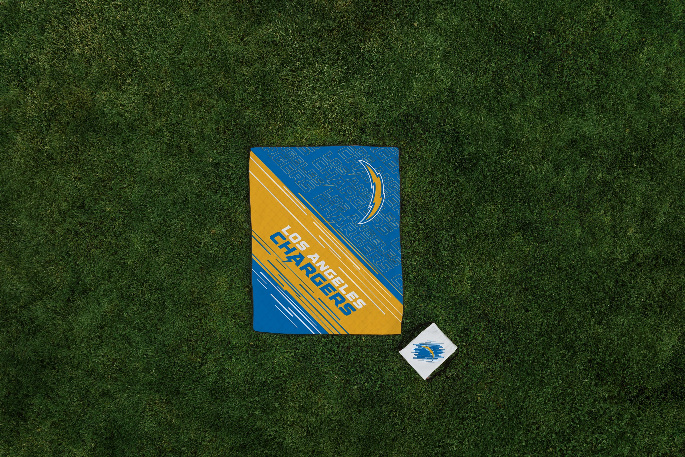 Los Angeles Chargers - Impresa Picnic Blanket