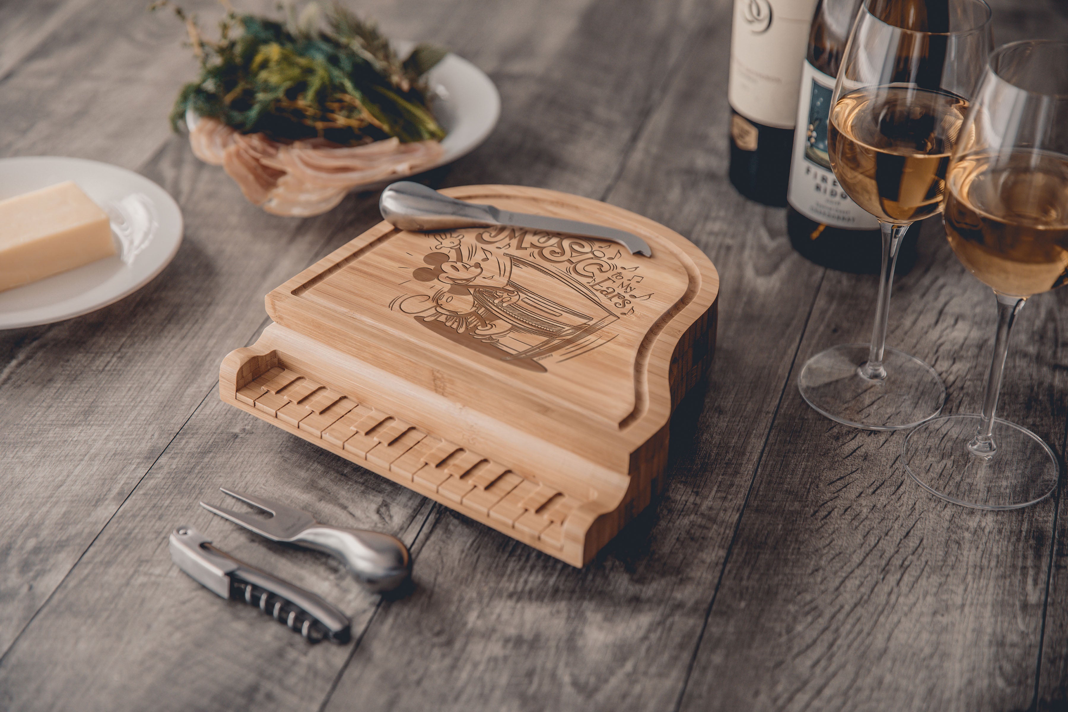 Mickey Mouse Piano Cheese Cutting Board & Tools Set