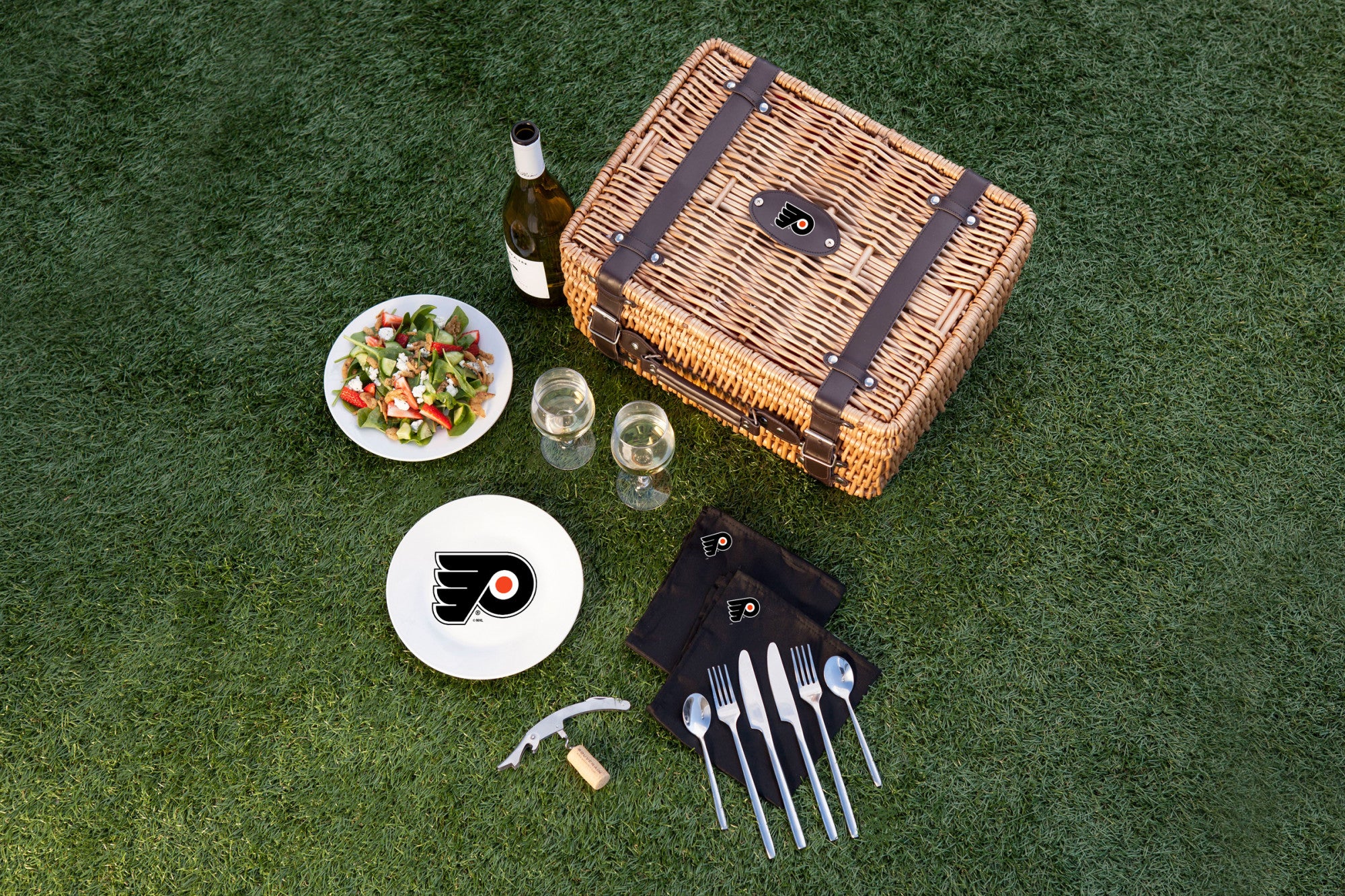 Philadelphia Flyers - Champion Picnic Basket