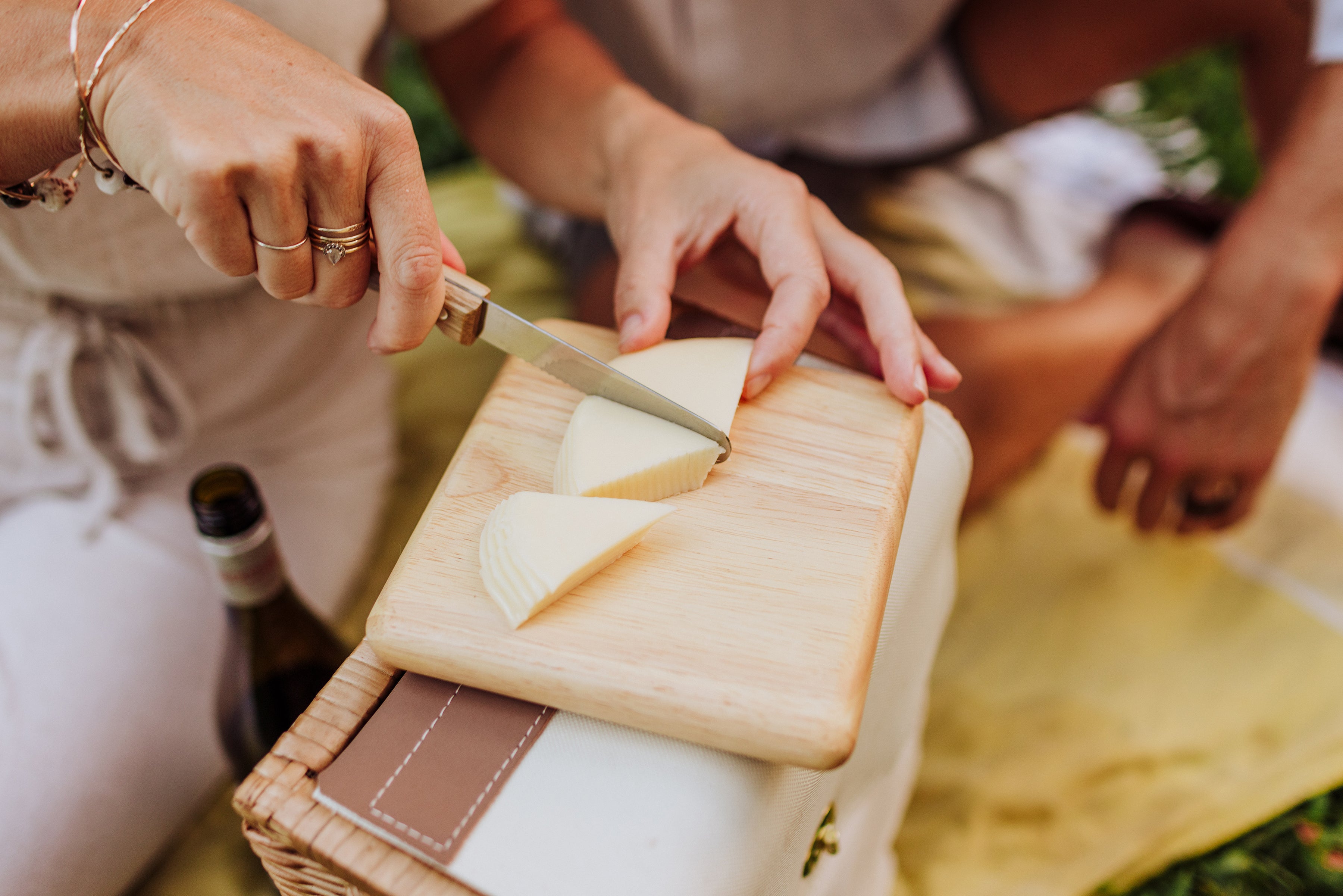 USC Trojans - Corsica Wine & Cheese Picnic Basket