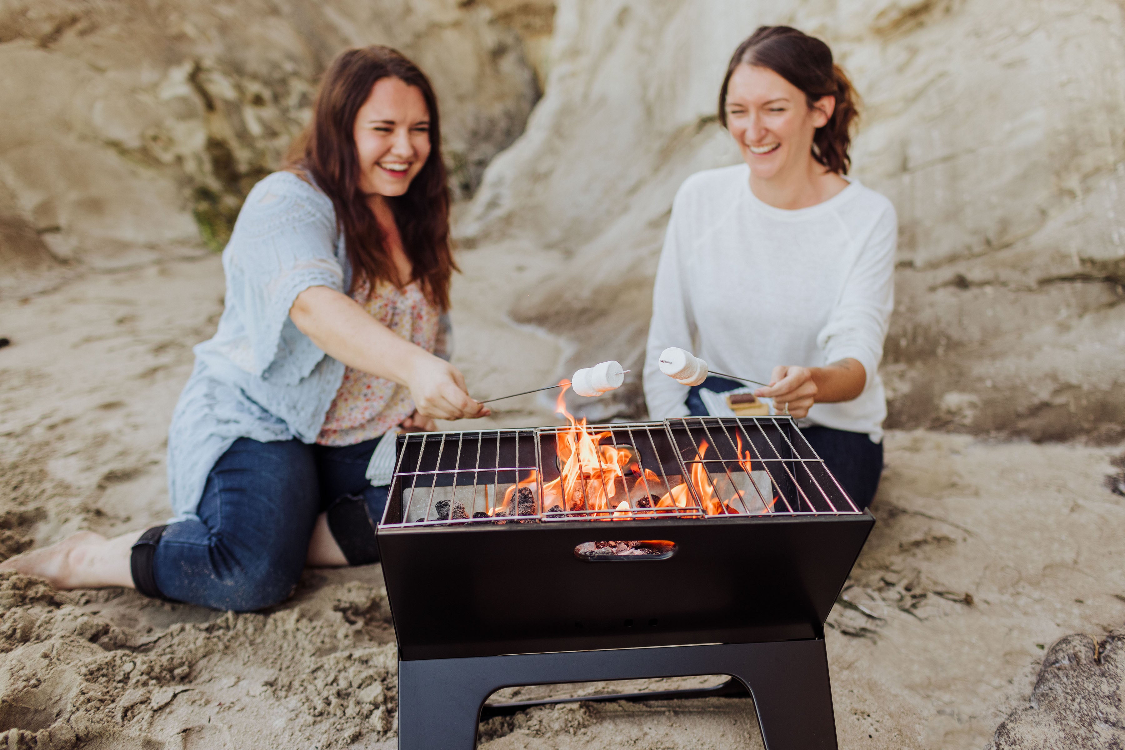 Los Angeles Chargers - X-Grill Portable Charcoal BBQ Grill