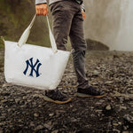 New York Yankees - Tarana Cooler Tote Bag