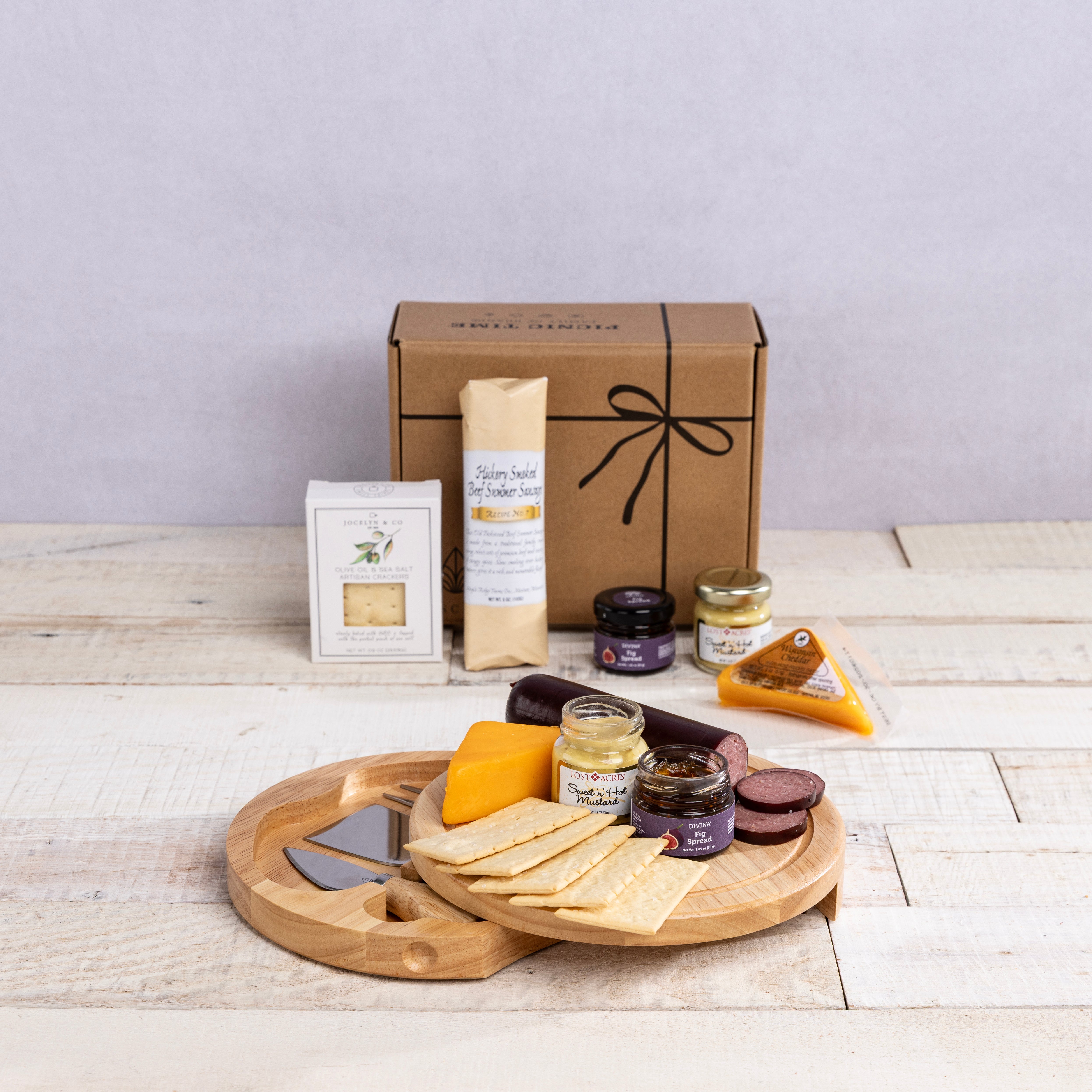 Brie Cheese Board with Gourmet Gift Pack