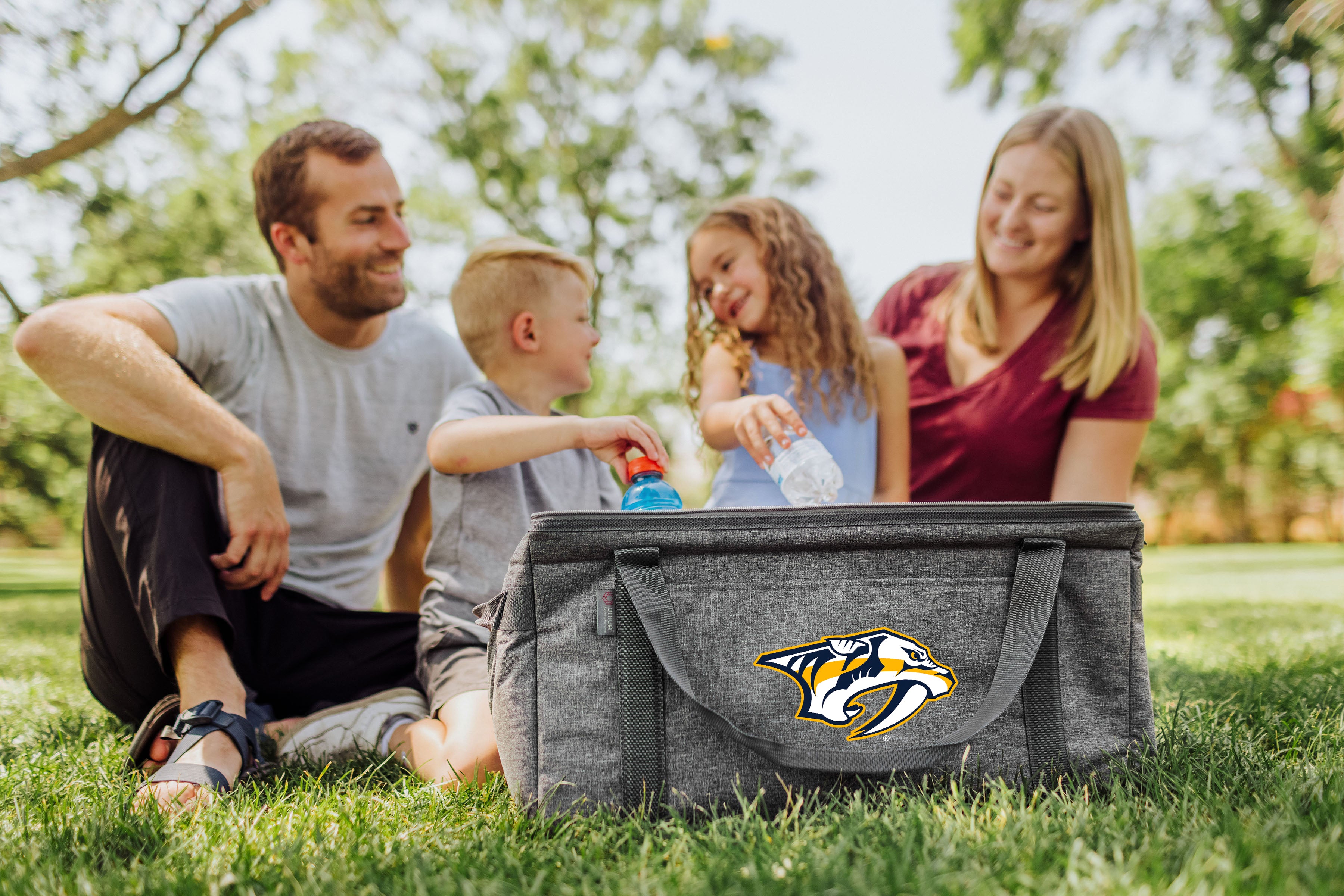 Nashville Predators - 64 Can Collapsible Cooler