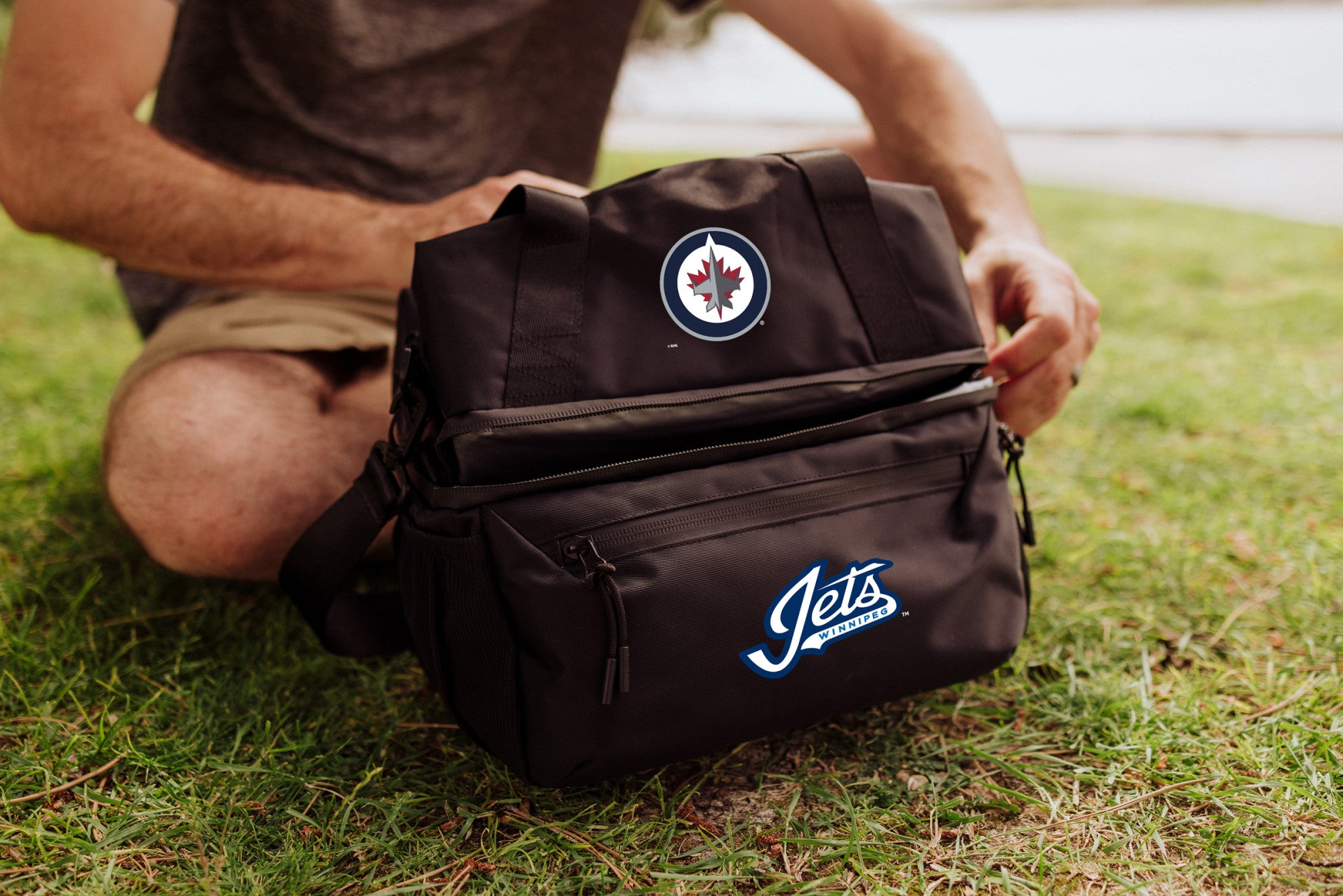 Winnipeg Jets - Tarana Lunch Bag Cooler with Utensils