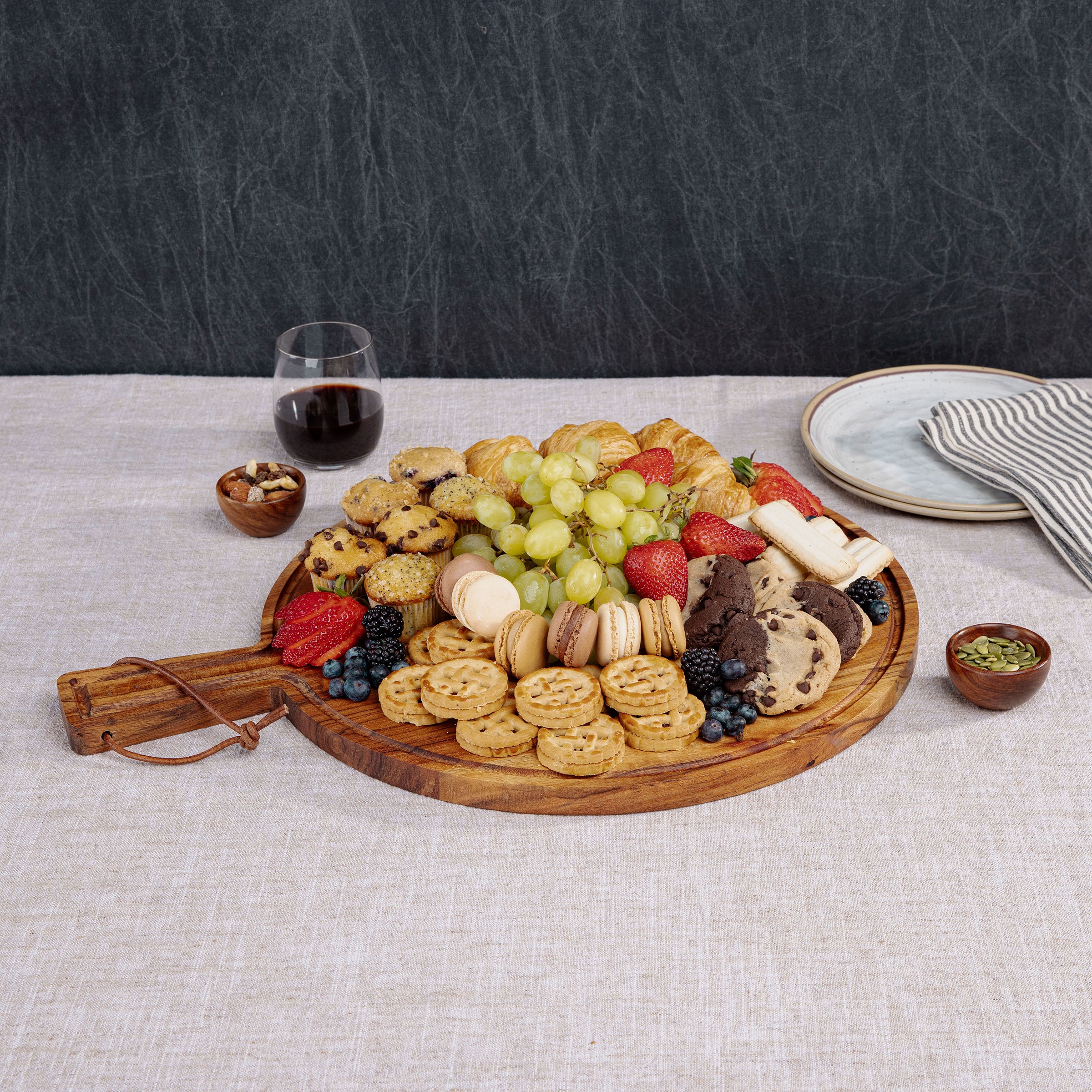 Tagliere Round Charcuterie Board