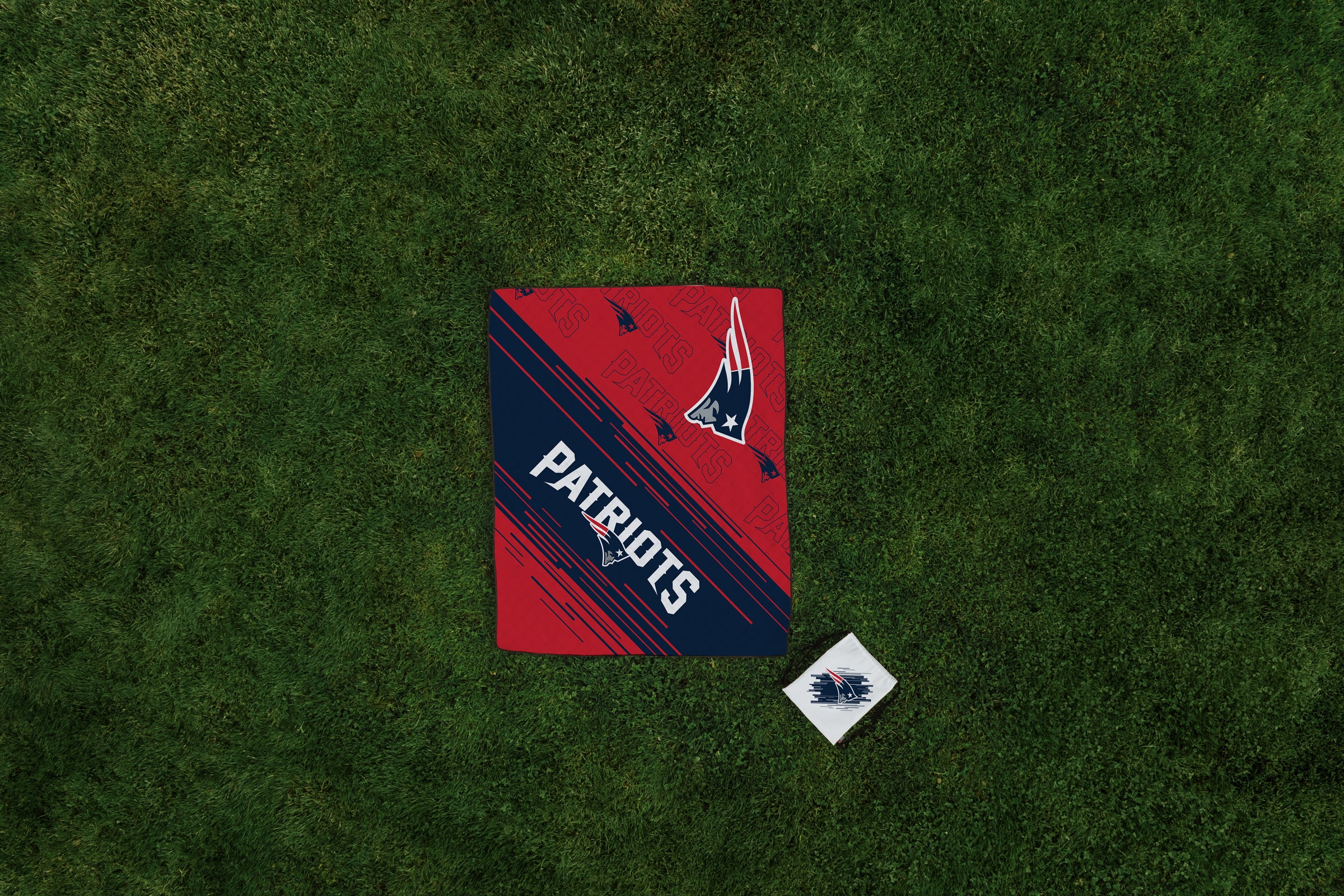 New England Patriots - Impresa Picnic Blanket