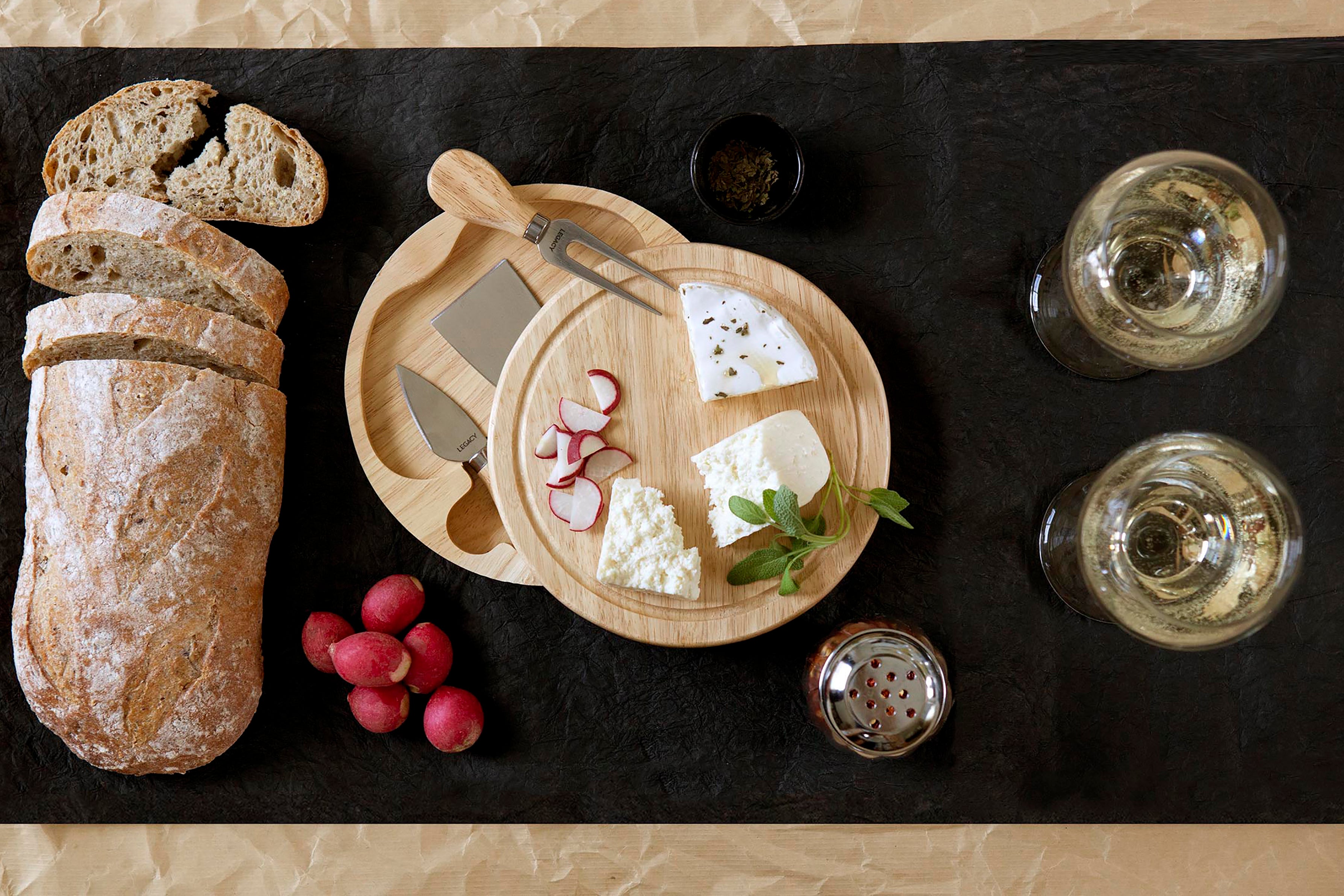 Oklahoma Sooners - Brie Cheese Cutting Board & Tools Set