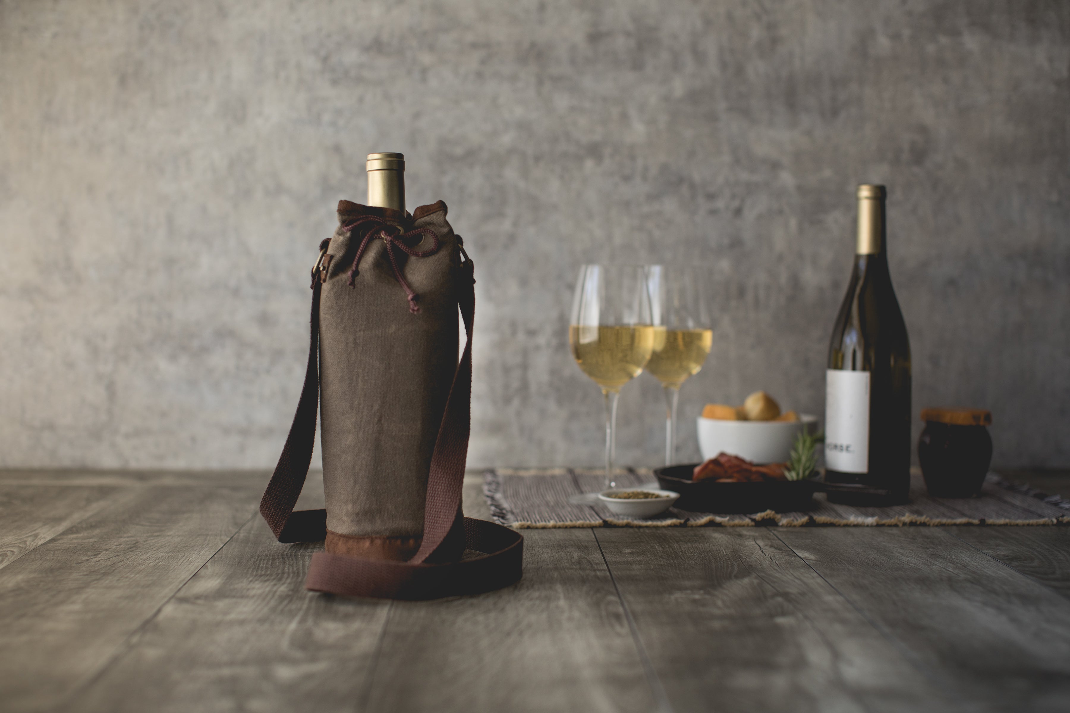 New England Patriots - Waxed Canvas Wine Tote
