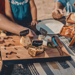 Arkansas Razorbacks - Delio Acacia Cheese Cutting Board & Tools Set