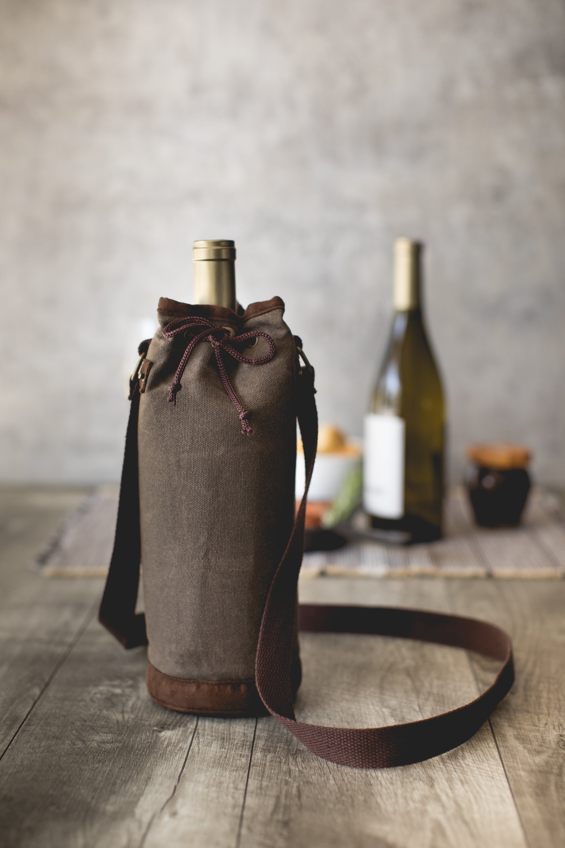 Los Angeles Chargers - Waxed Canvas Wine Tote
