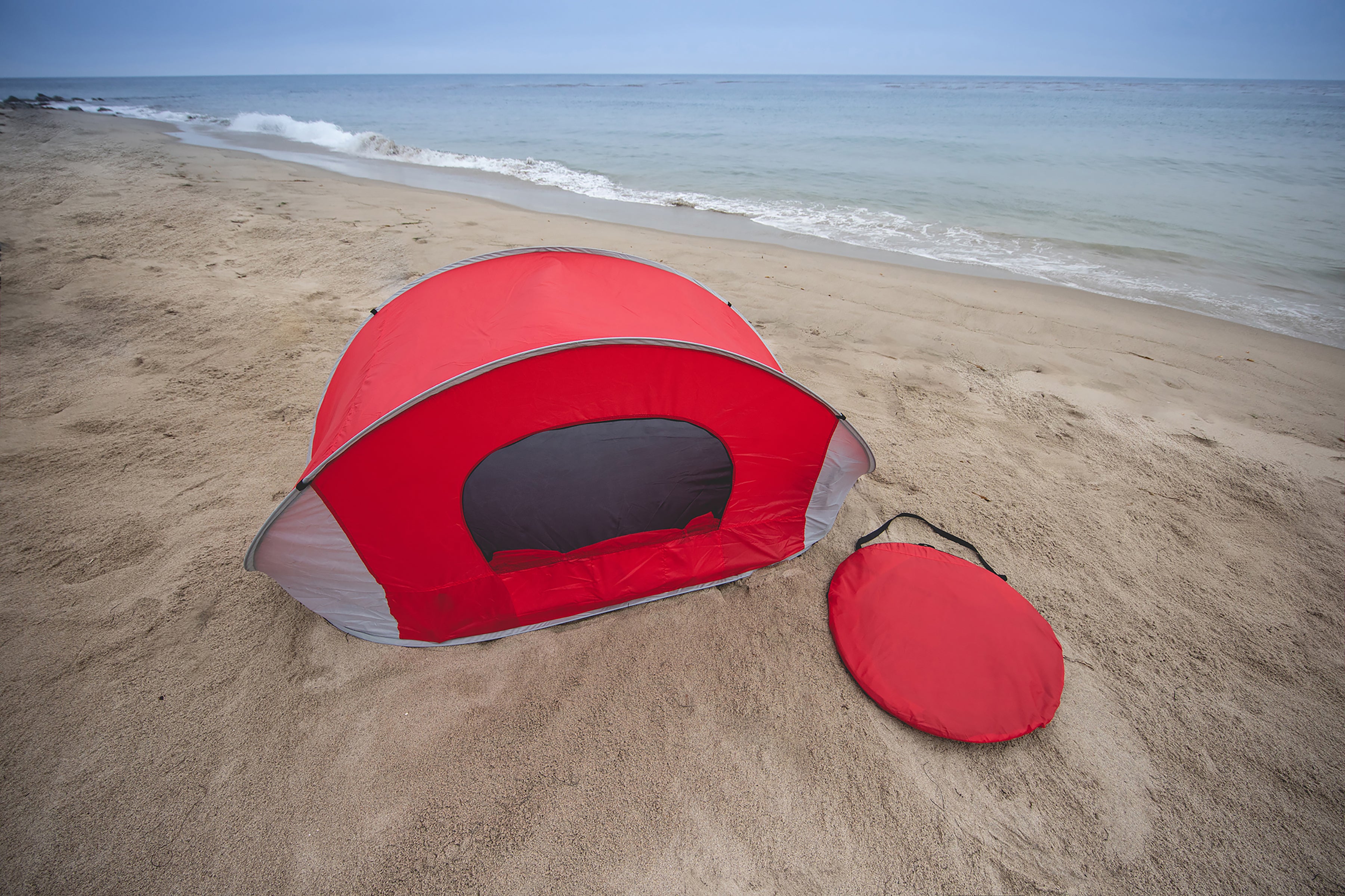Arkansas Razorbacks - Manta Portable Beach Tent