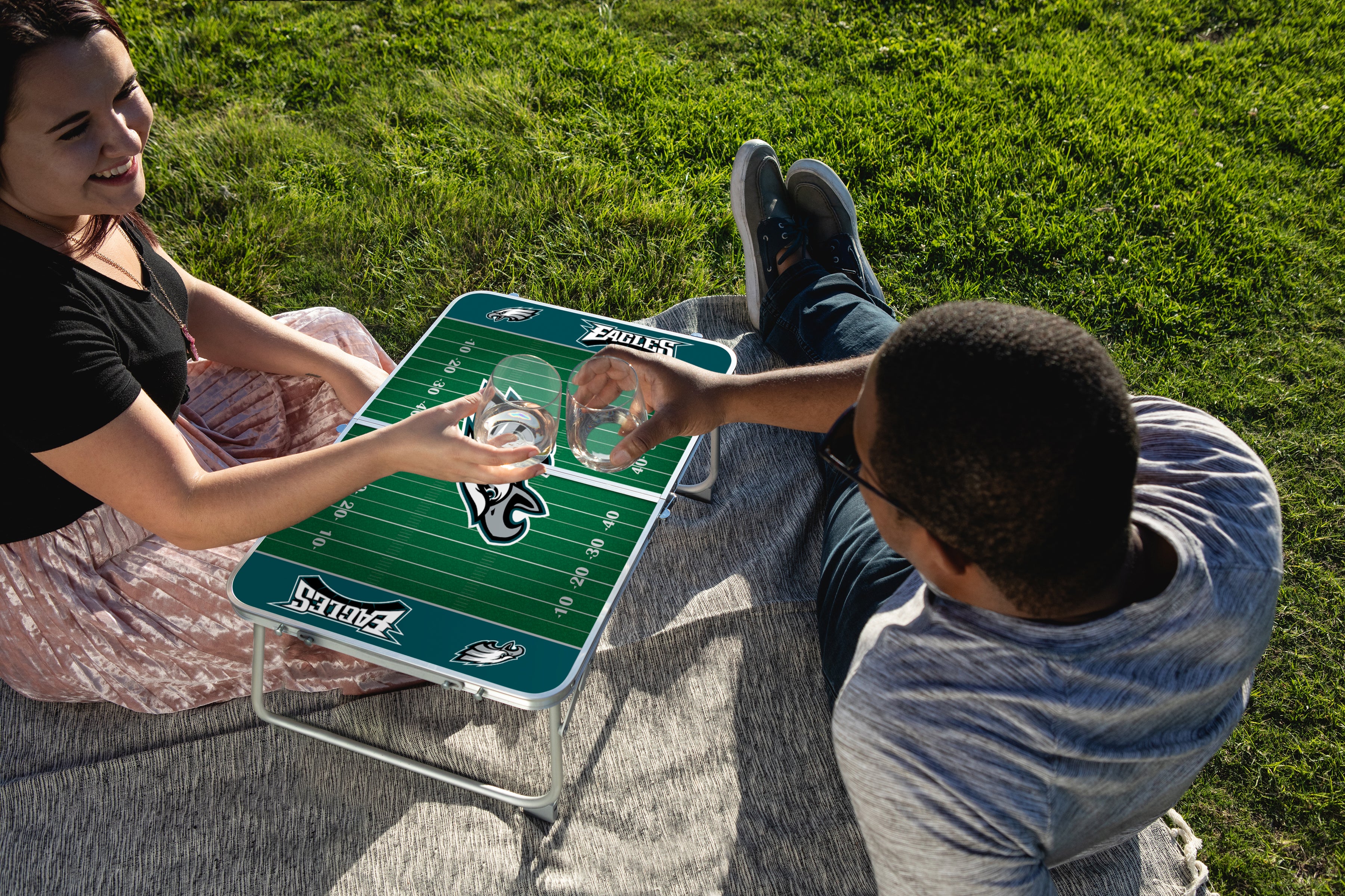 Philadelphia Eagles - Concert Table Mini Portable Table