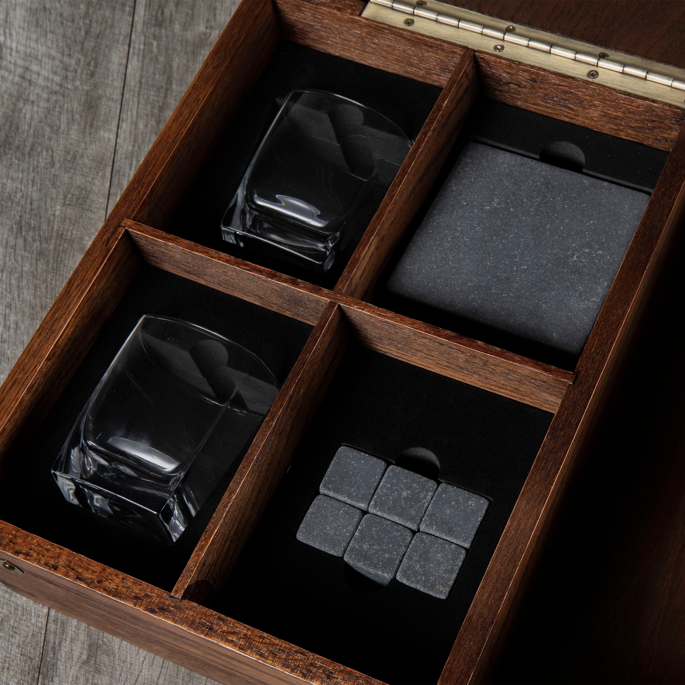 North Carolina Tar Heels - Whiskey Box Gift Set