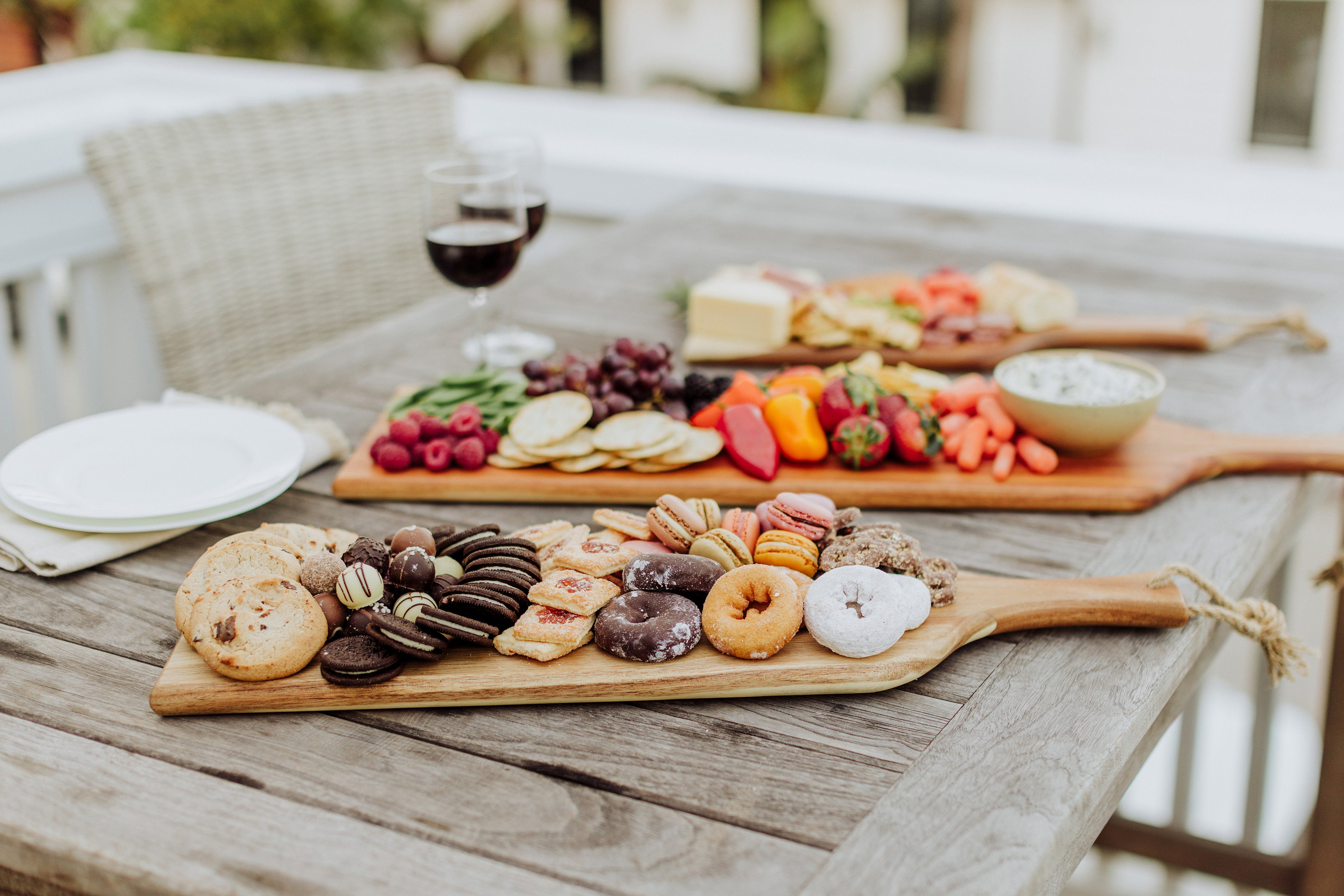 Kansas City Chiefs - Artisan 24" Acacia Charcuterie Board