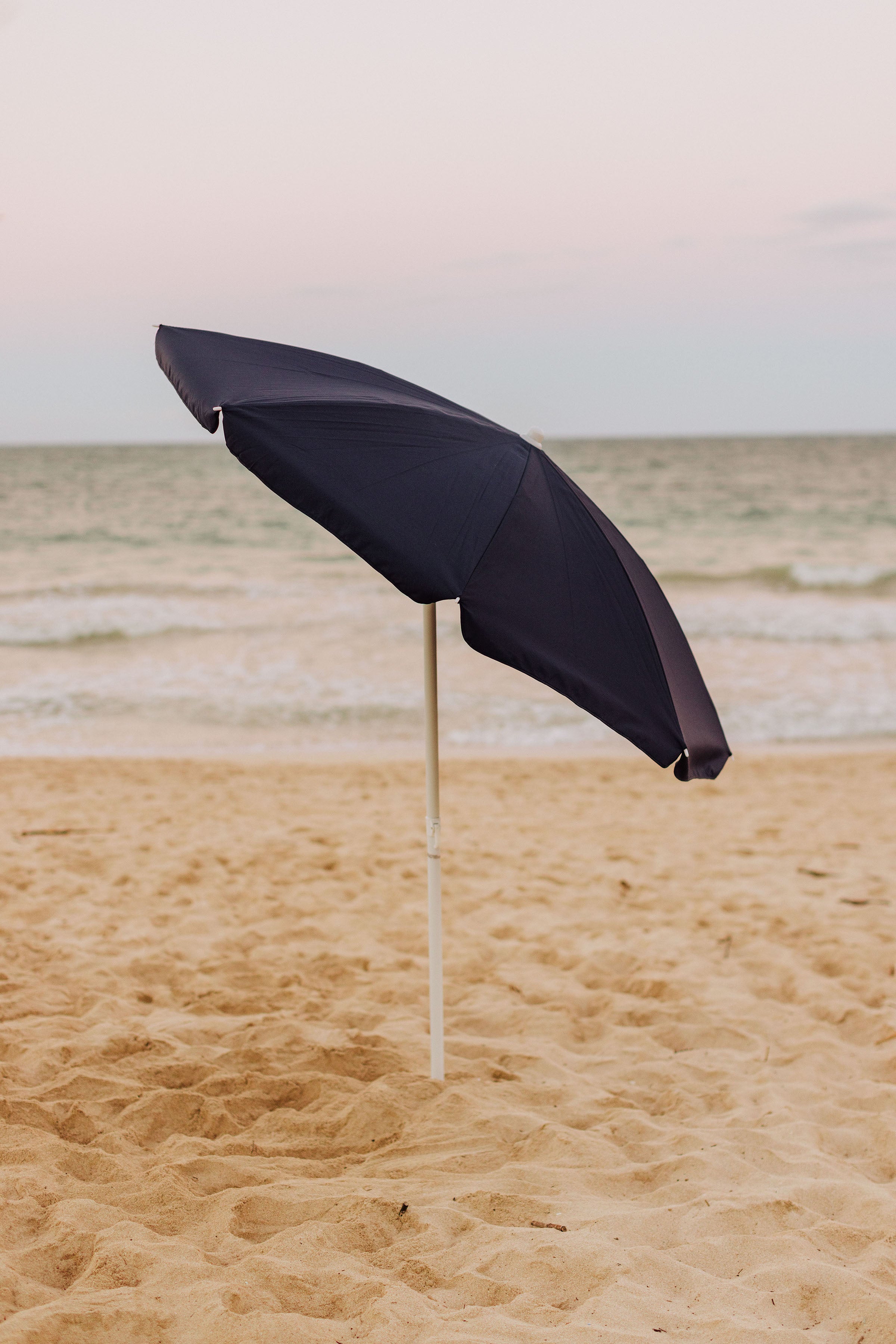 Illinois Fighting Illini - 5.5 Ft. Portable Beach Umbrella